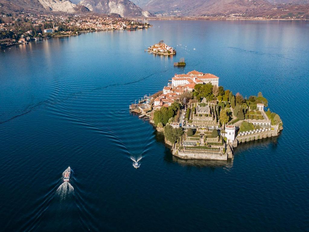 Breathtaking Lake View In The Heart Of Stresa Esterno foto